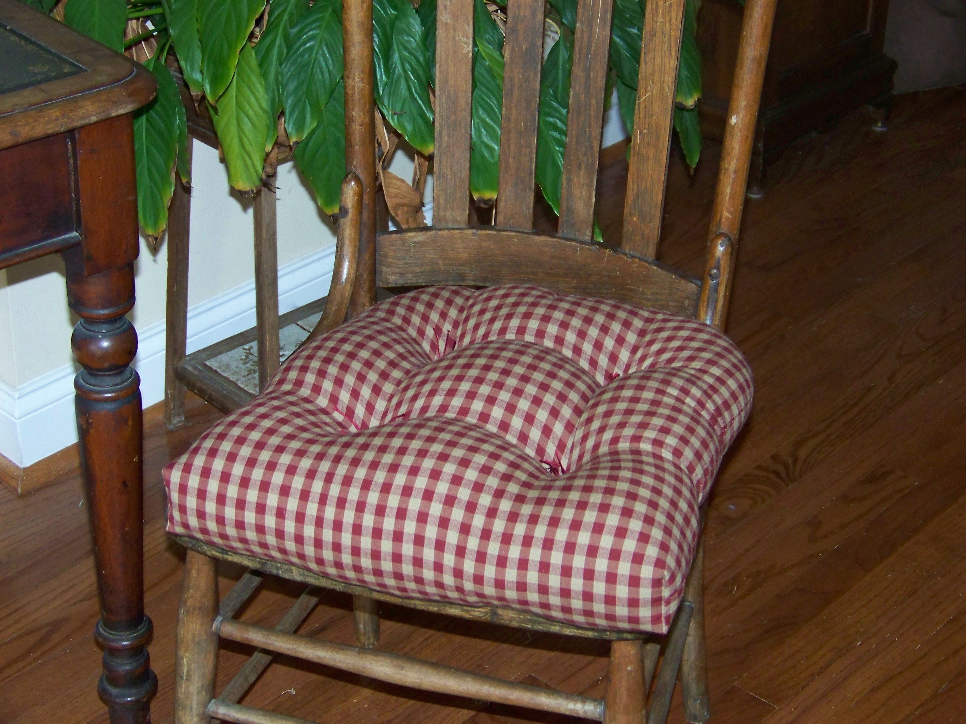 Dunroven House - Chairpad